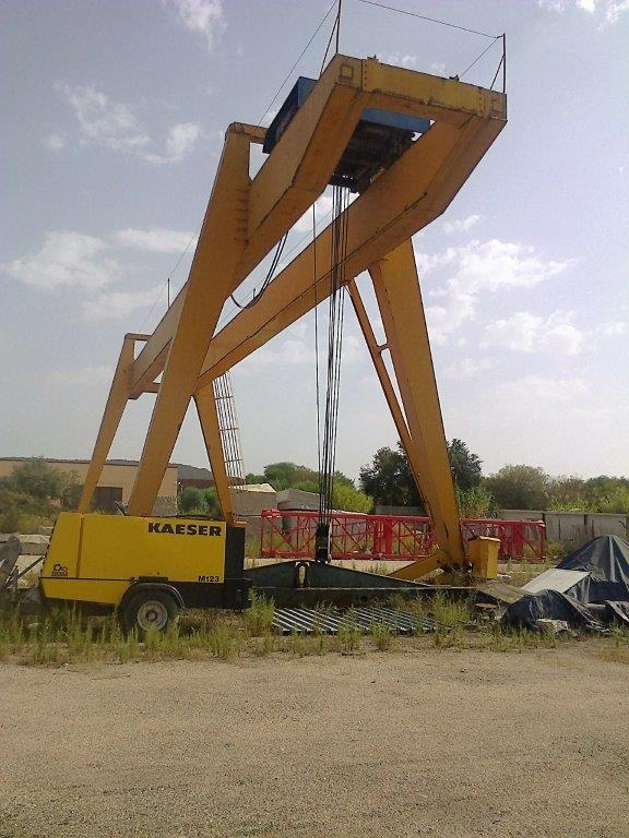 Gru a cavalletto 35 metri